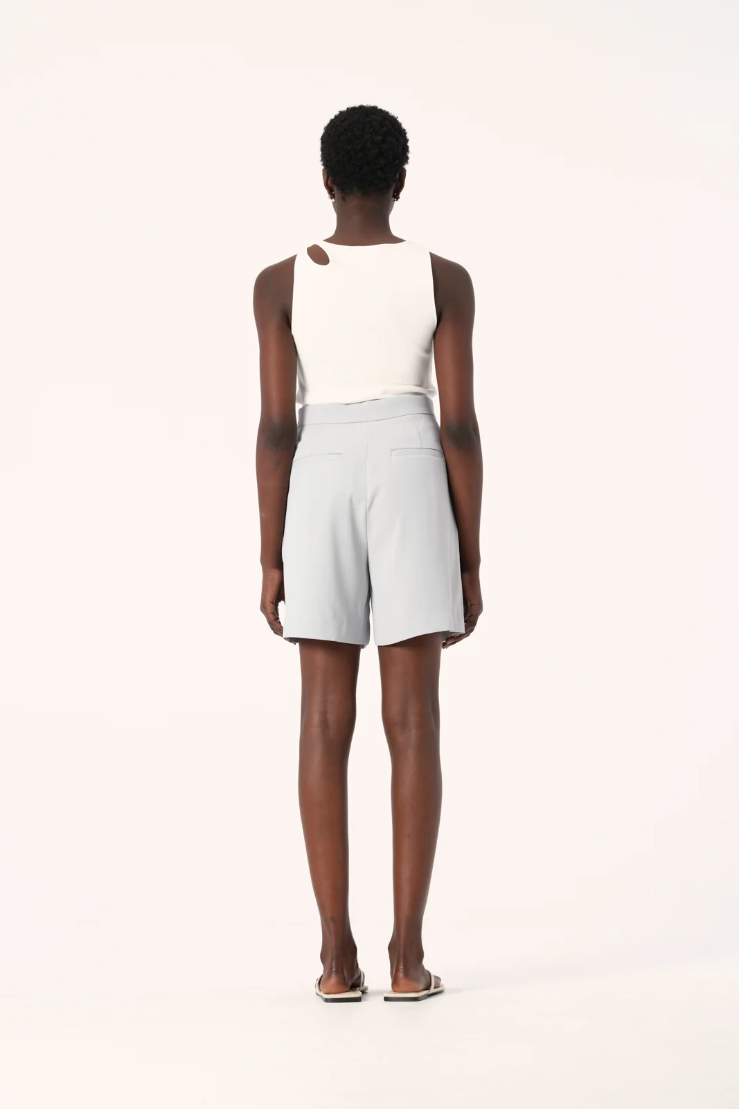 Albi Short Seamist - Image 4
