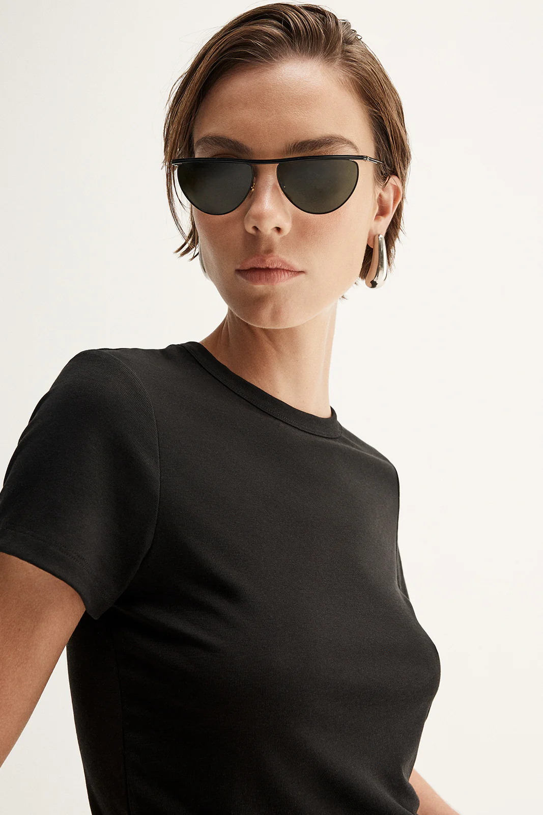 Bonnie Fitted Tee Black - Image 2