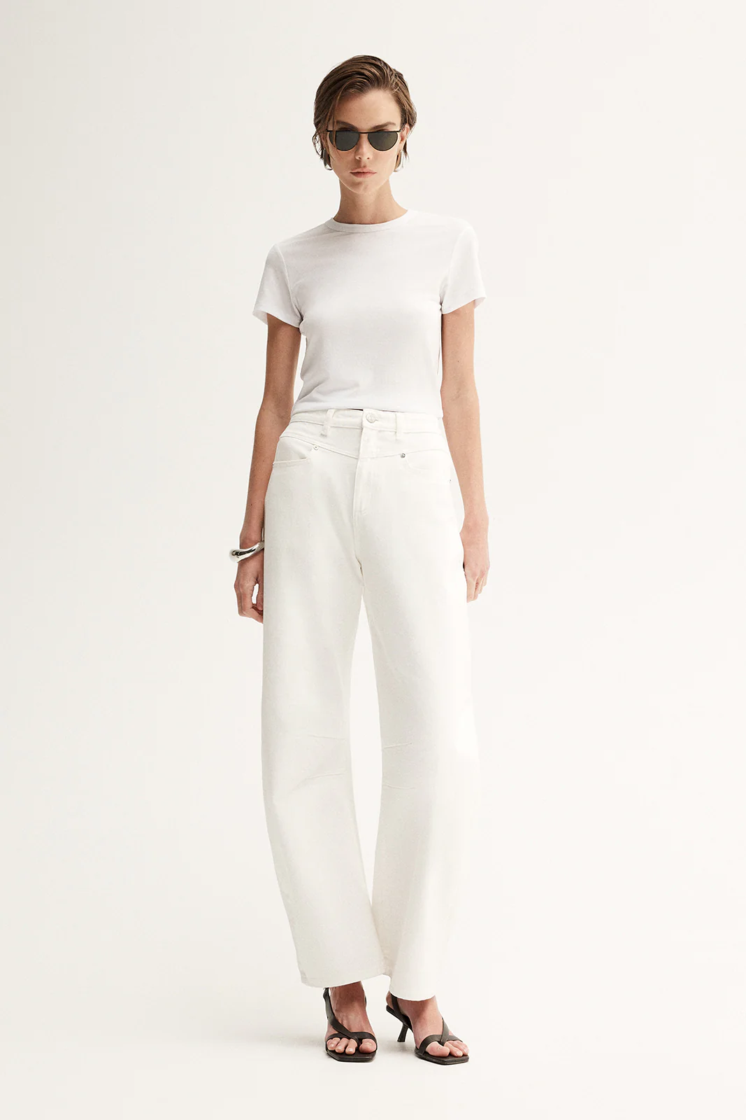 Bonnie Fitted Tee White - Image 4