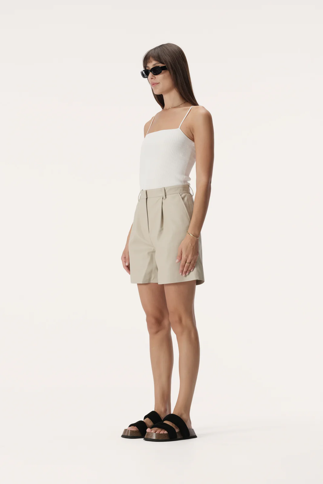 Brooke Short Stone - Image 5