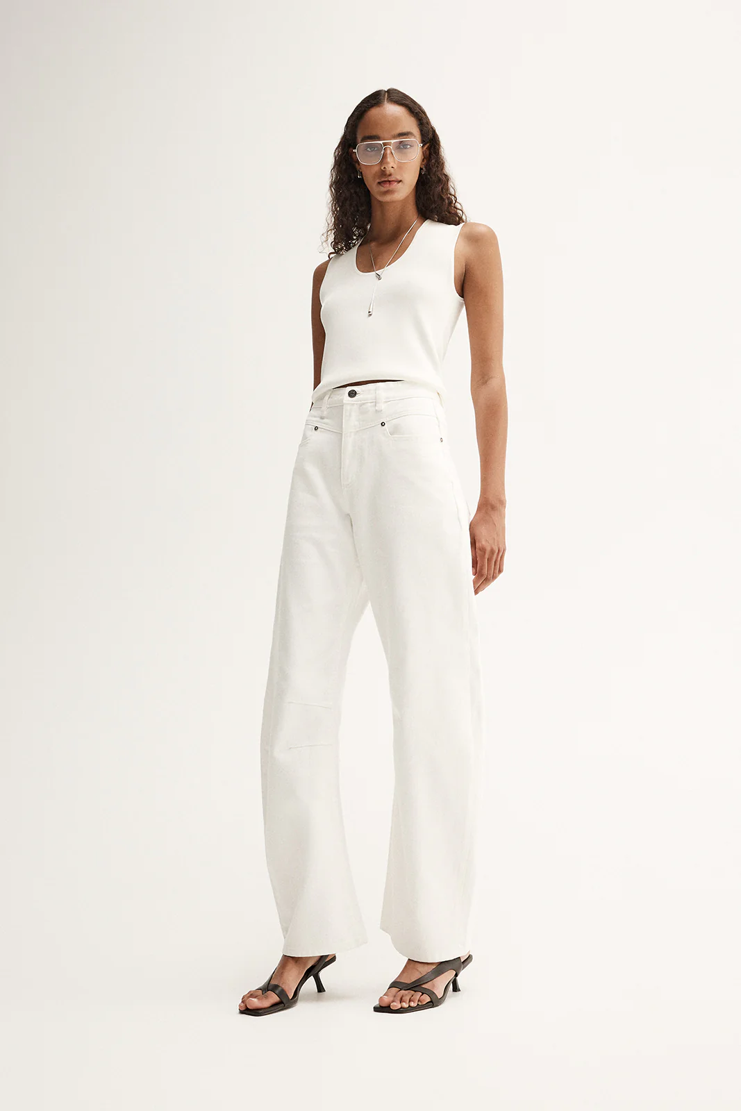 Chelsea Barrel Leg Jean Ivory - Image 6