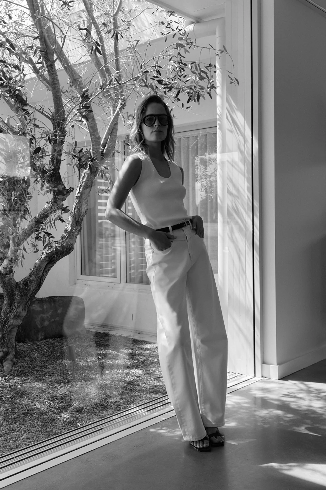 Chelsea Barrel Leg Jean Ivory - Image 8