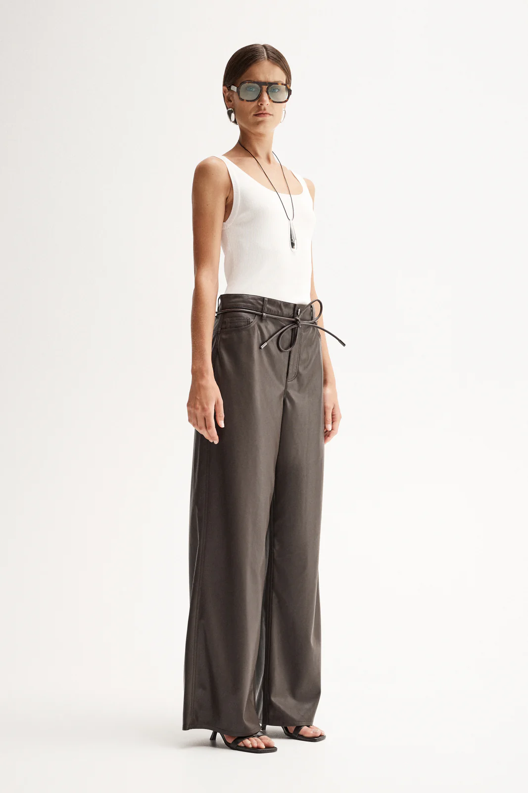 Claude Pant Chocolate - Image 5