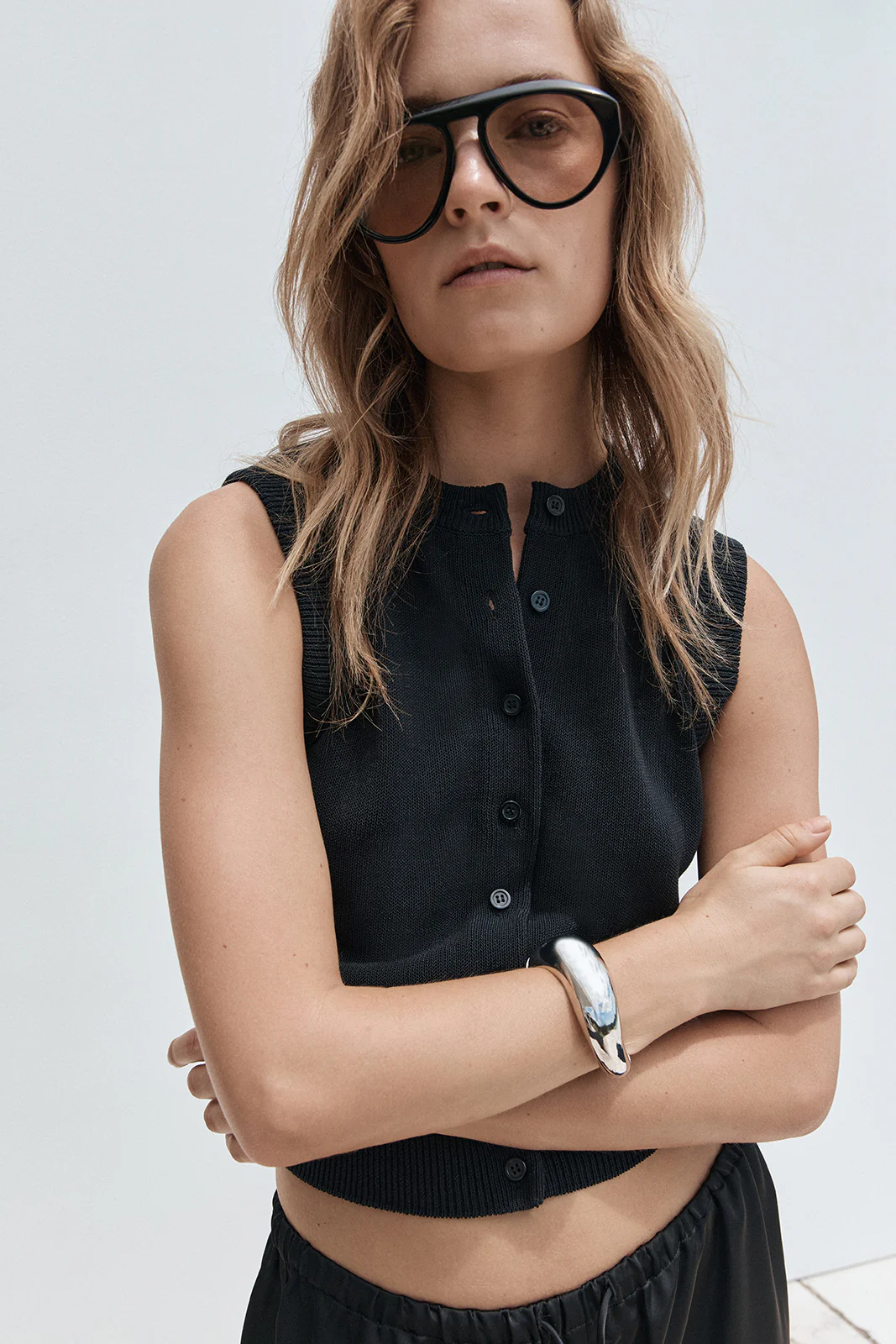 Clyde Knit Vest Top Black - Image 2