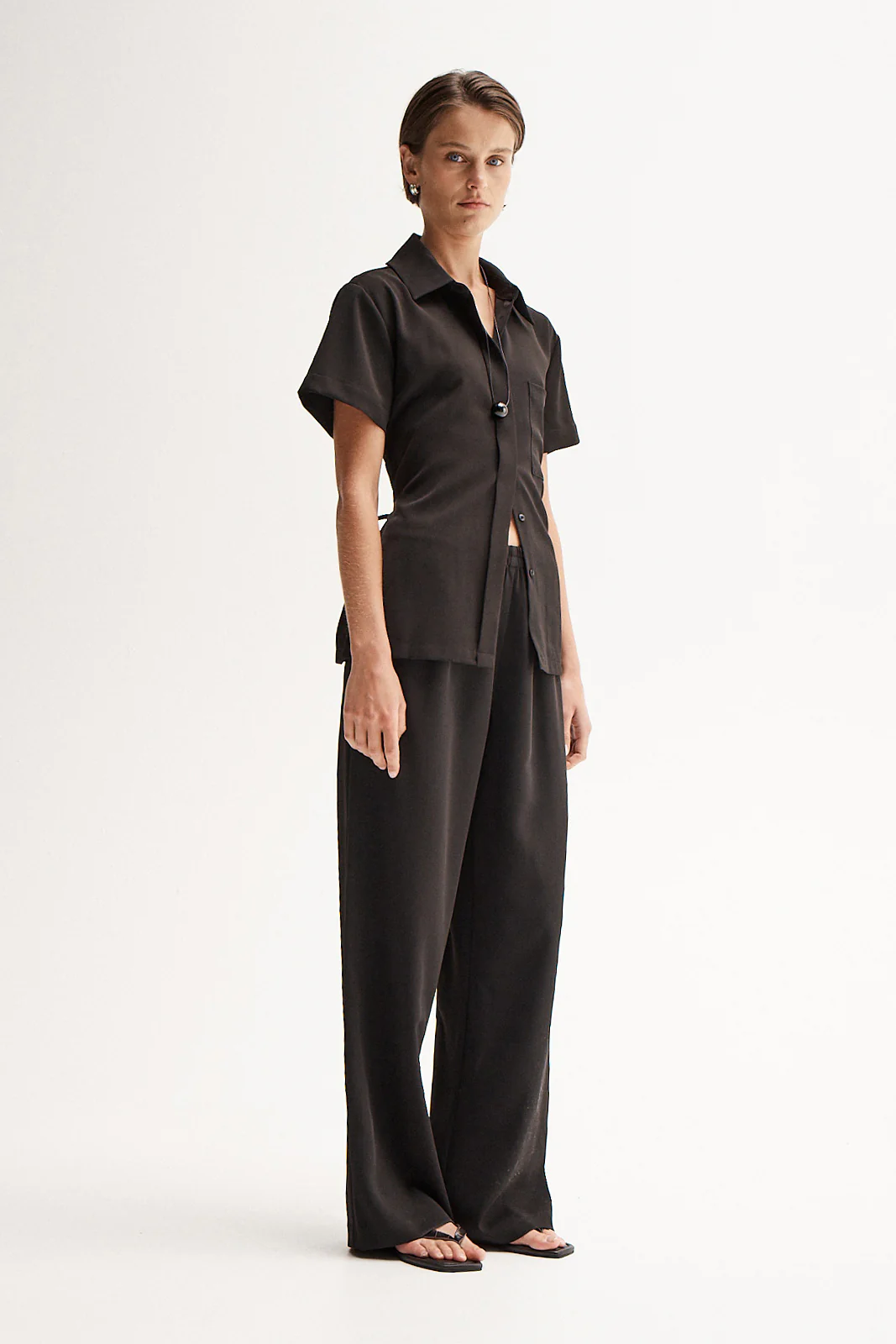 Edra Shirt Black - Image 4