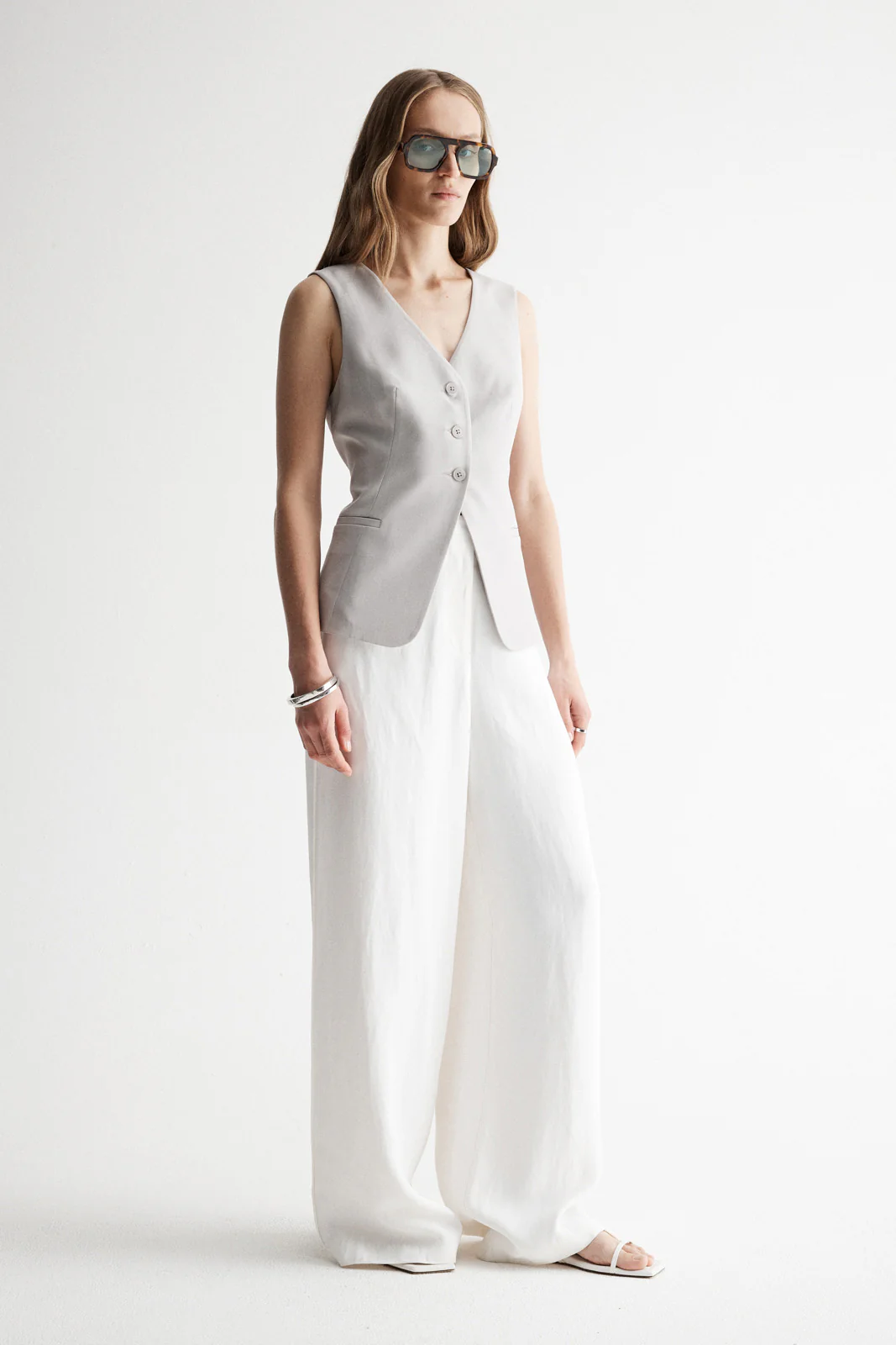 Elowen Vest Silver - Image 3