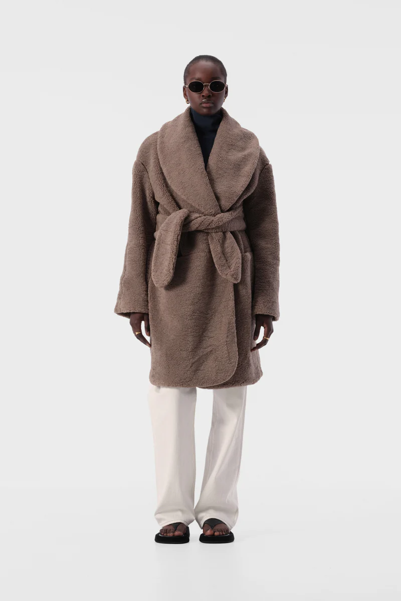Erla Coat Taupe - Image 3