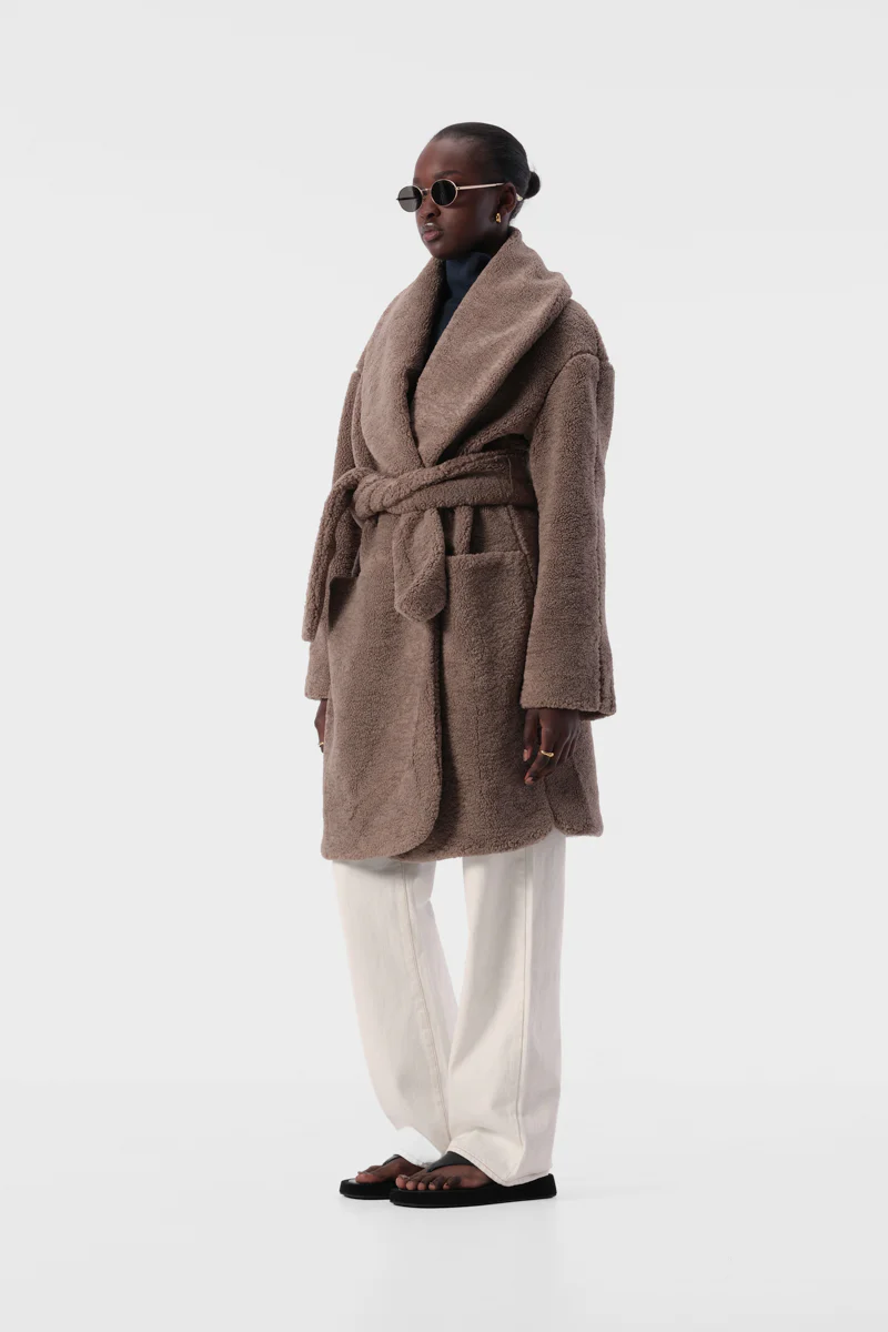 Erla Coat Taupe - Image 4