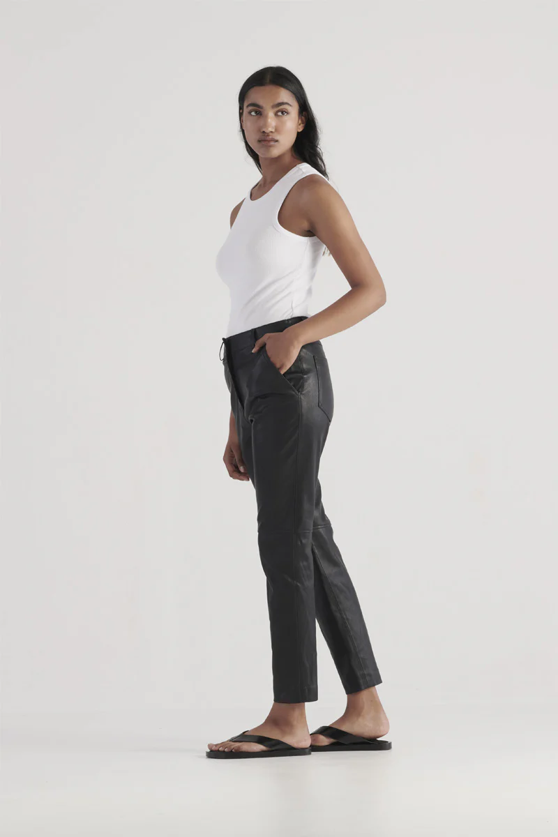 Iris Pant Black - Image 3