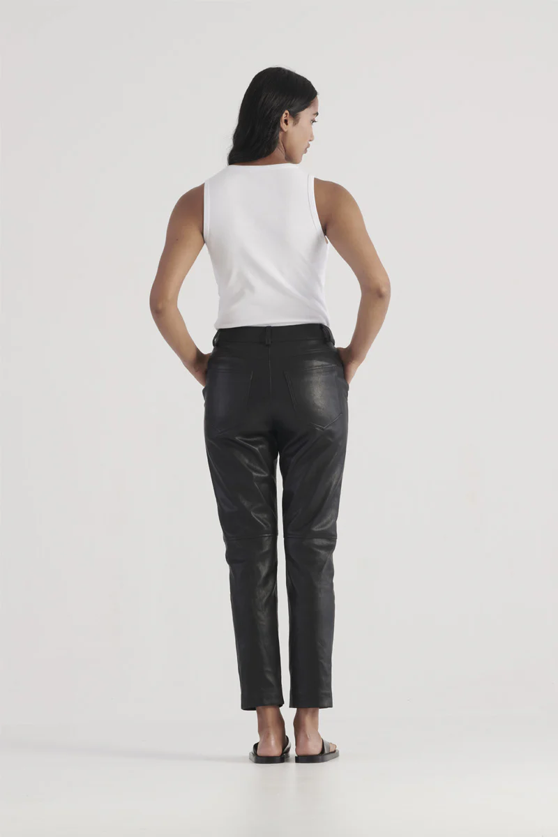 Iris Pant Black - Image 4