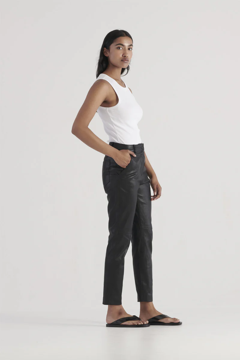 Iris Pant Black - Image 7