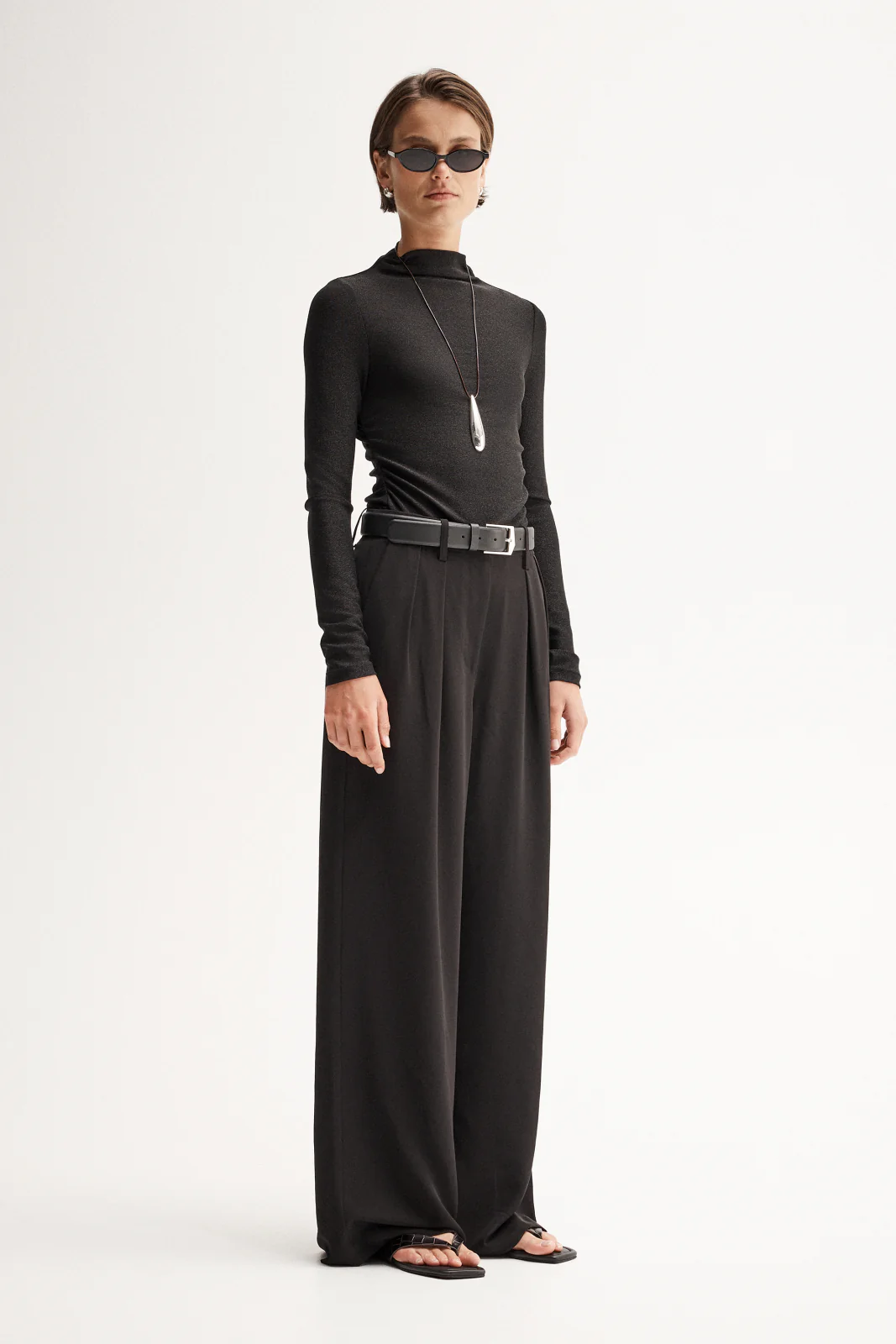 Iris Top Black - Image 3