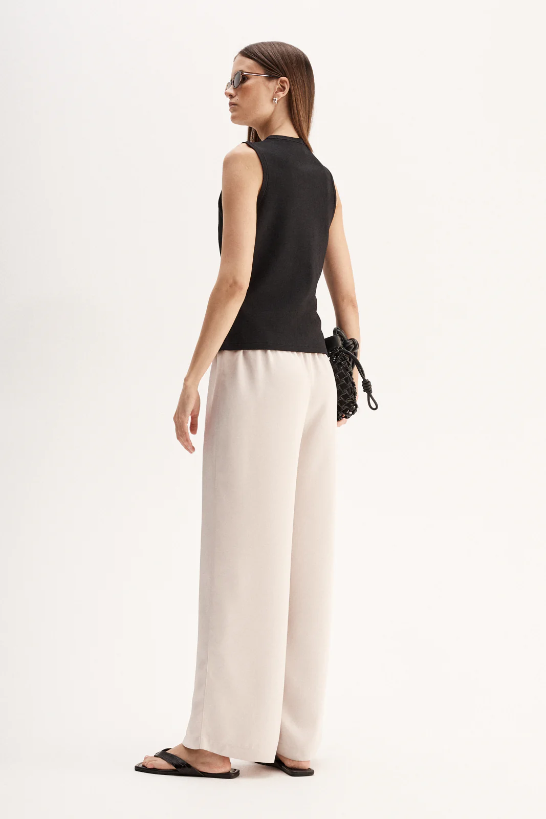 Lana Knit Vest Black - Image 5