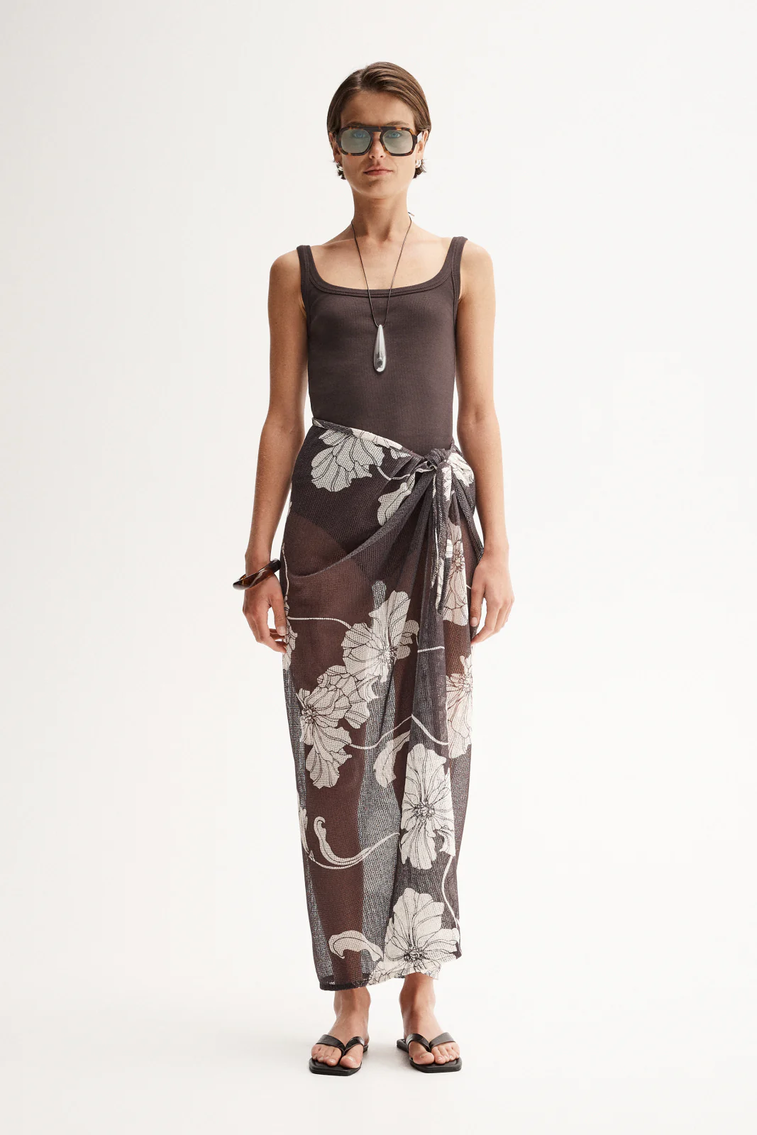 Lilian Sarong Chocolate Floral Print - Image 3