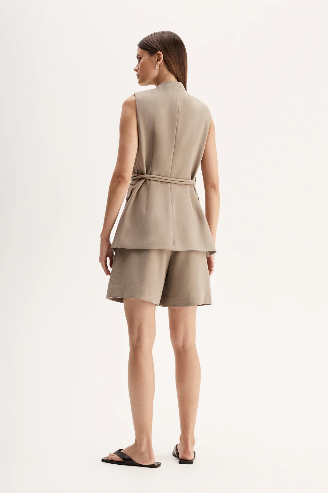 Lora Vest Taupe - Image 5