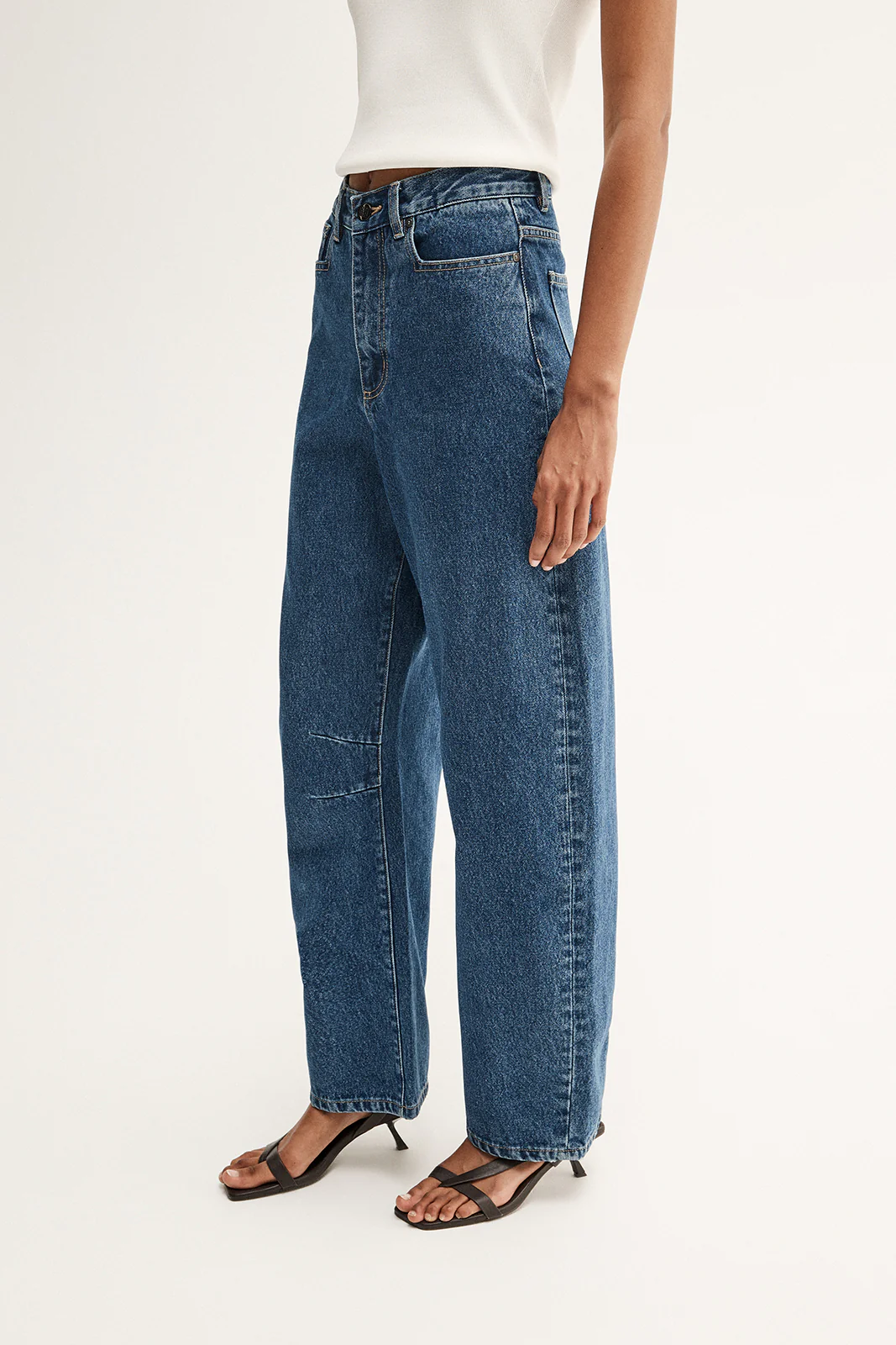 Mason Barrel Leg Jean Dark Indigo - Image 6