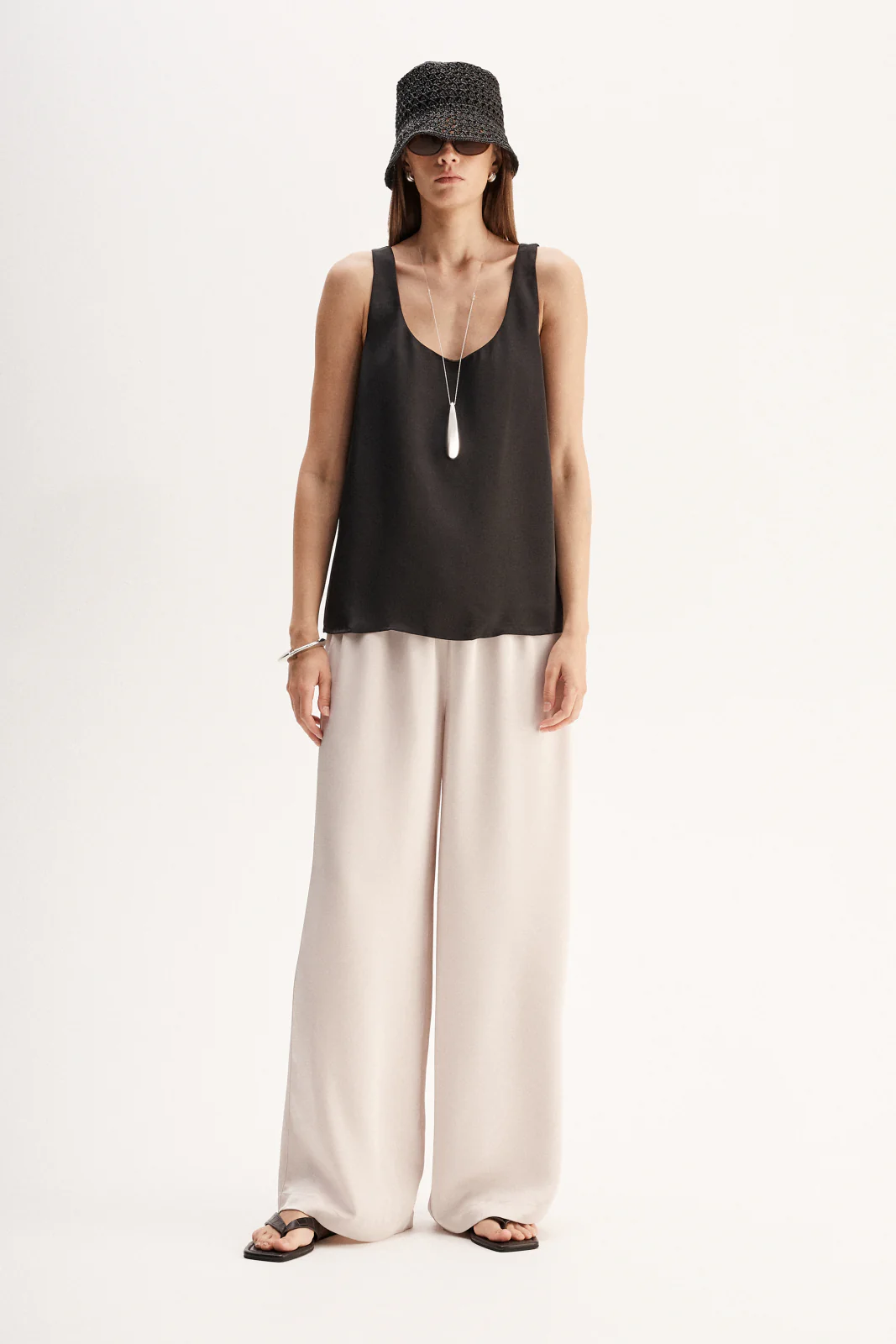 Mina Tank Black - Image 3