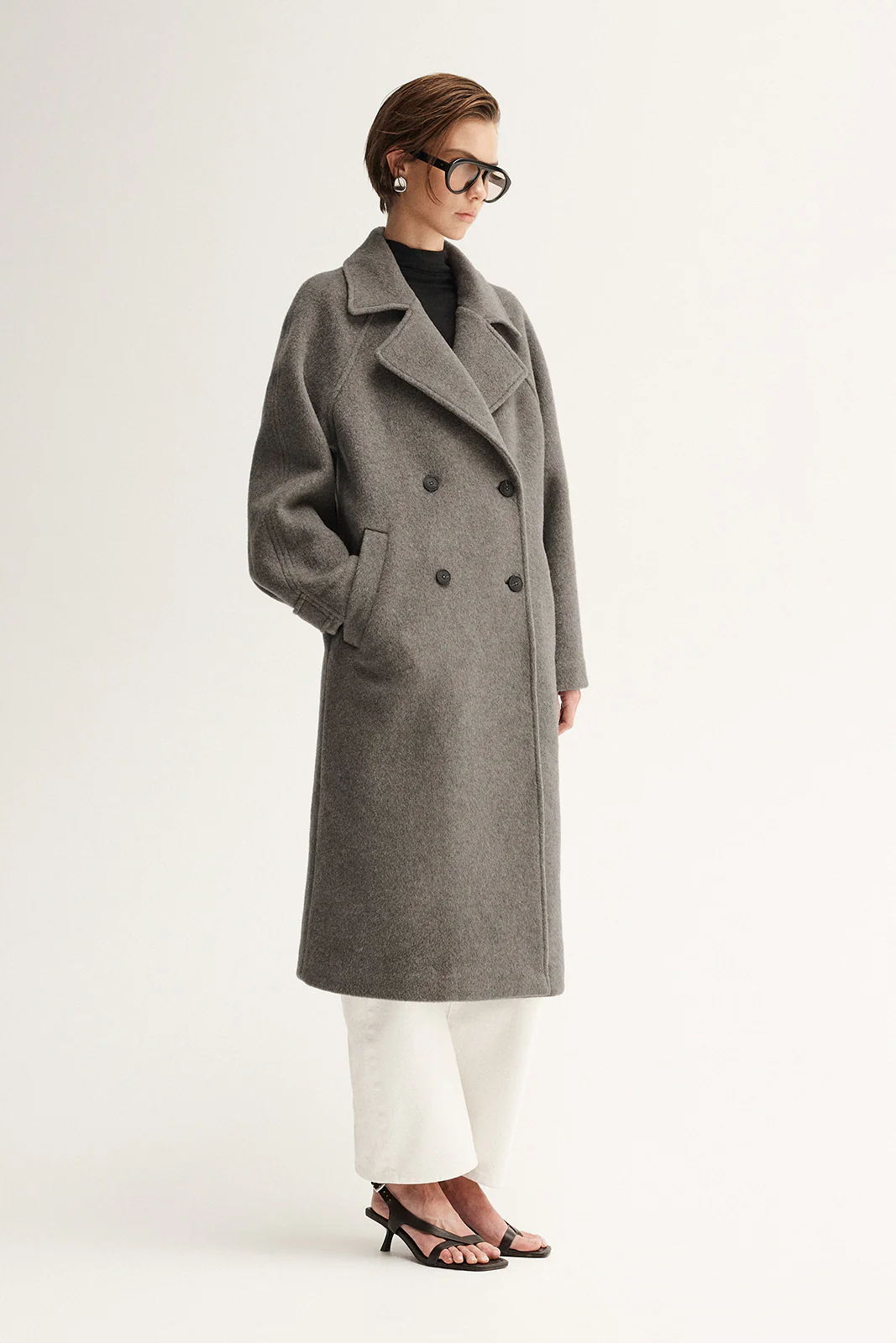 Montana Coat Warm Grey - Image 4