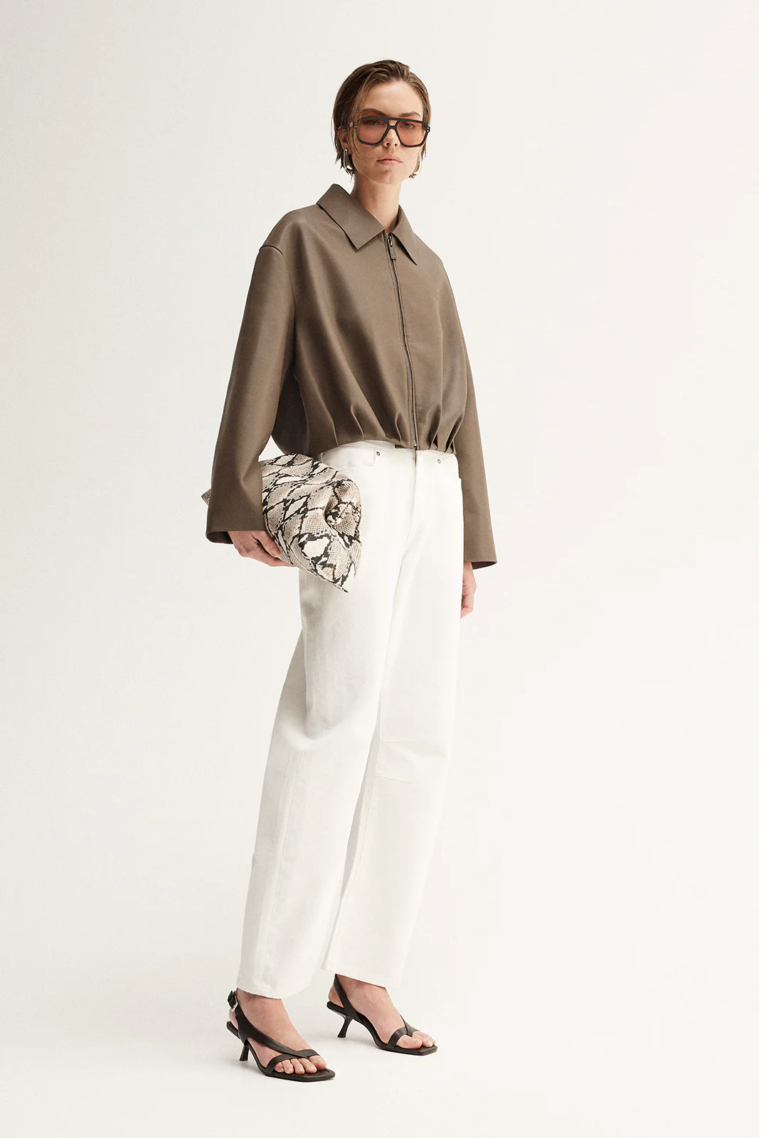 Rae Jacket Taupe - Image 4